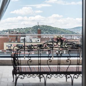 Uttoe Luxury Suites